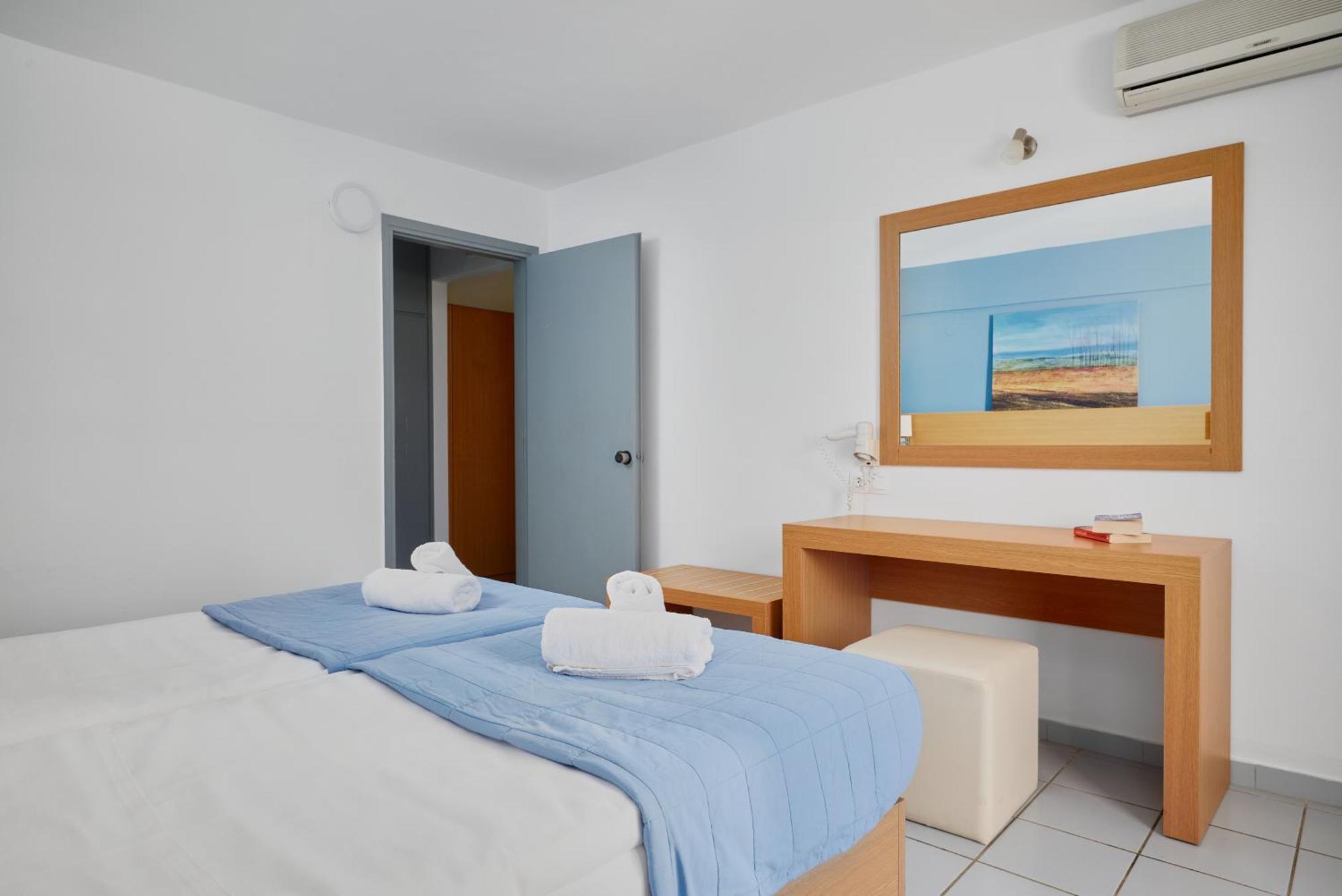 خيرسونِسوس Acropolis Apartments المظهر الخارجي الصورة